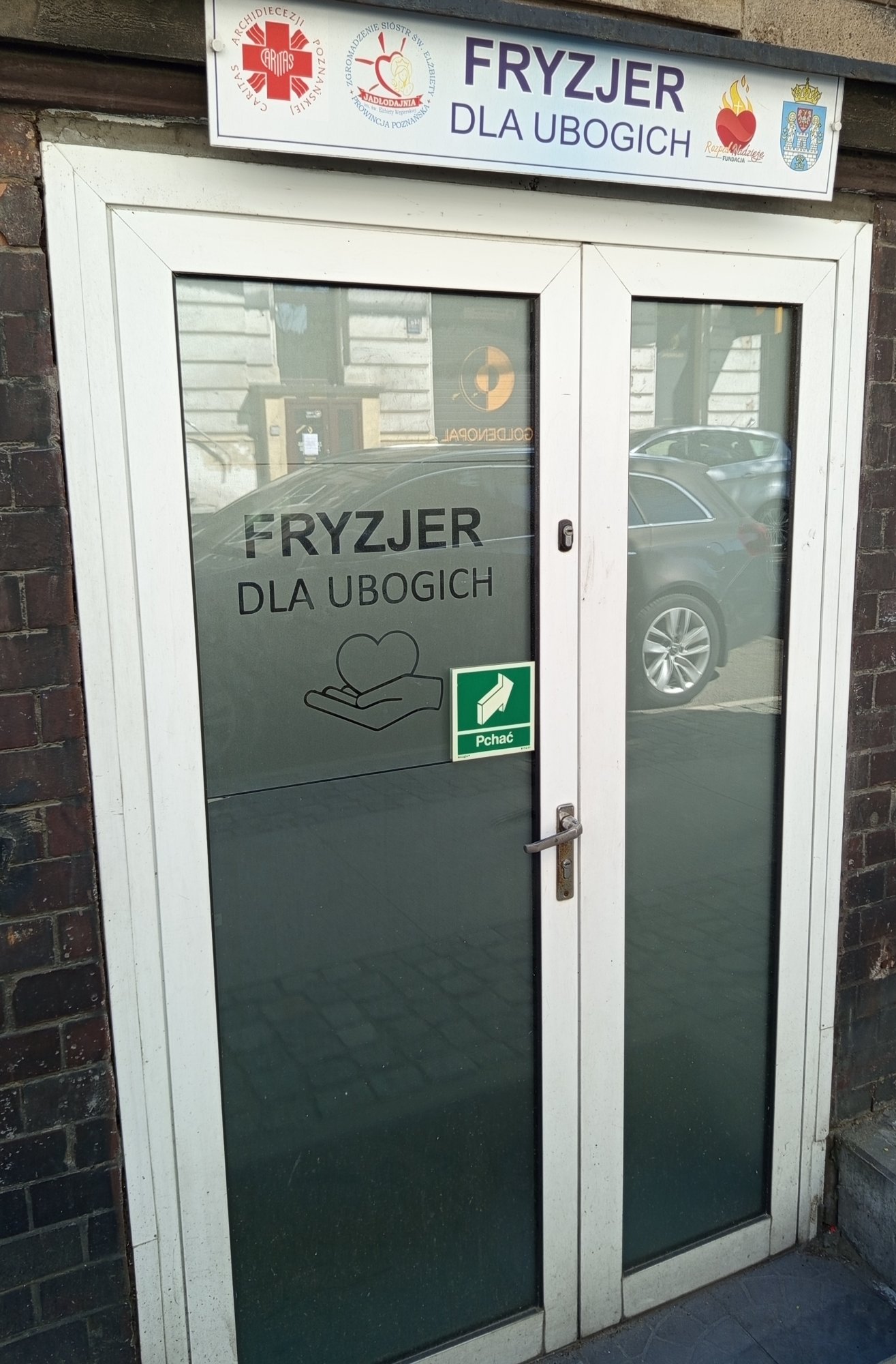 Odwiedziny w Salonie dla Ubogich przy ul. Łąkowej w Poznaniu.